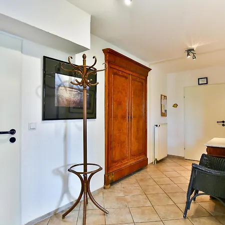 Haus Duenenblick 1 *