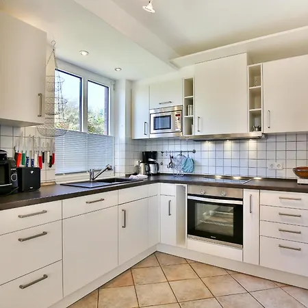 Haus Duenenblick 1 *